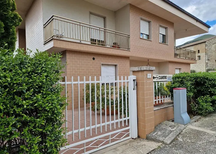 Via Carducci * Gubbio